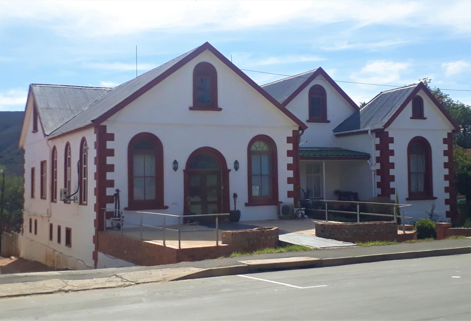 6 Bedroom House for Sale - Western Cape