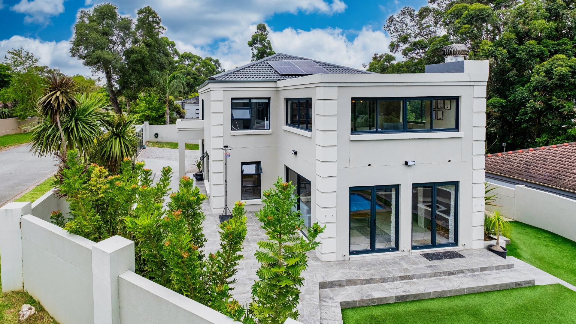 4 Bedroom House for Sale - Western Cape