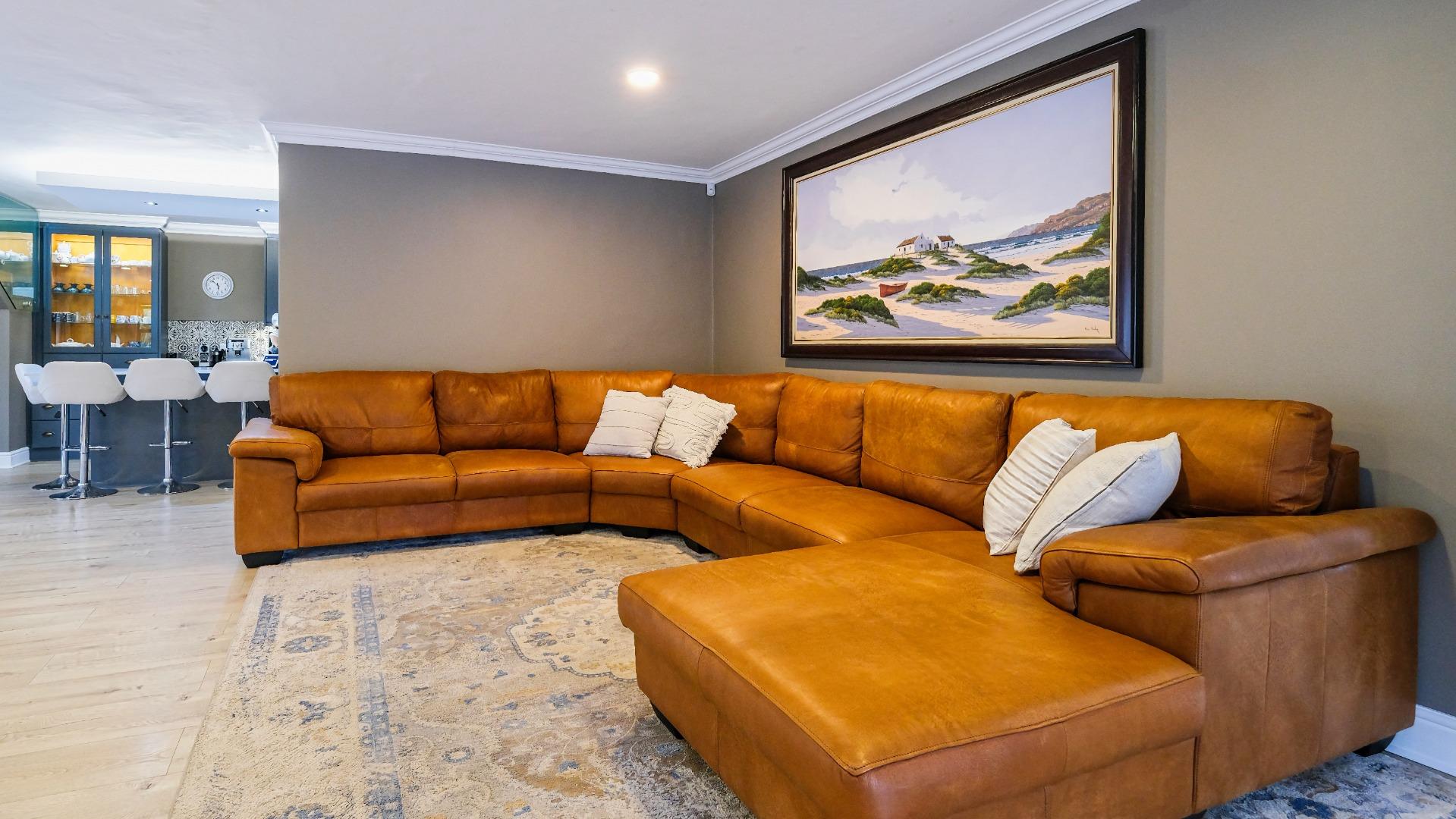 752703_18_Blackwood_Ave__Heatherlands__George__WC-50.jpeg