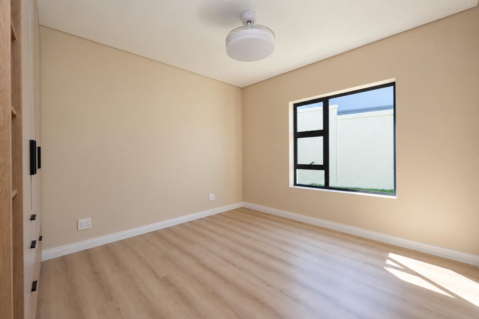 769672_Bedroom1.png