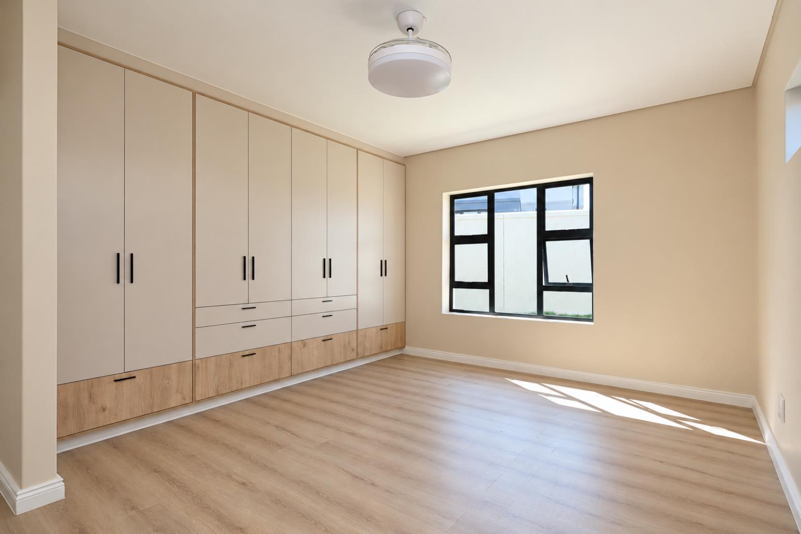 769672_Bedroom2(2).png