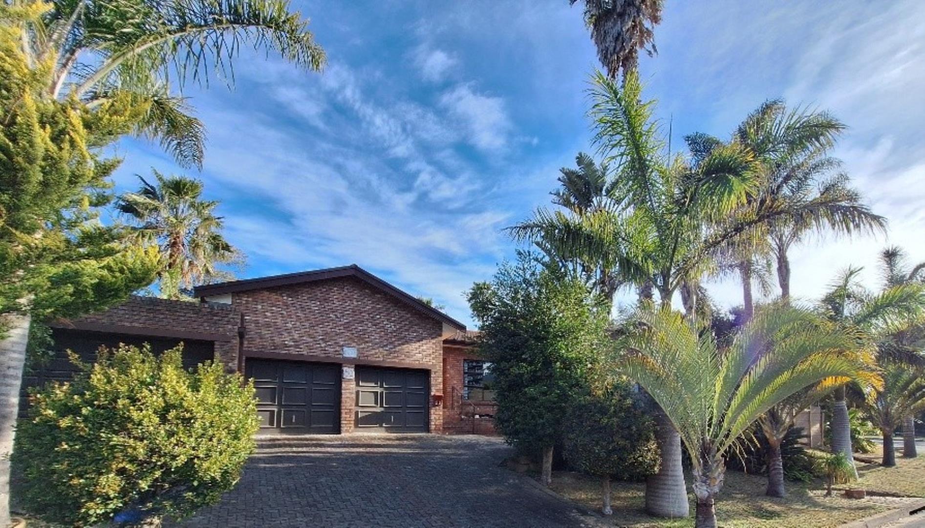 4 Bedroom House for Sale - Western Cape