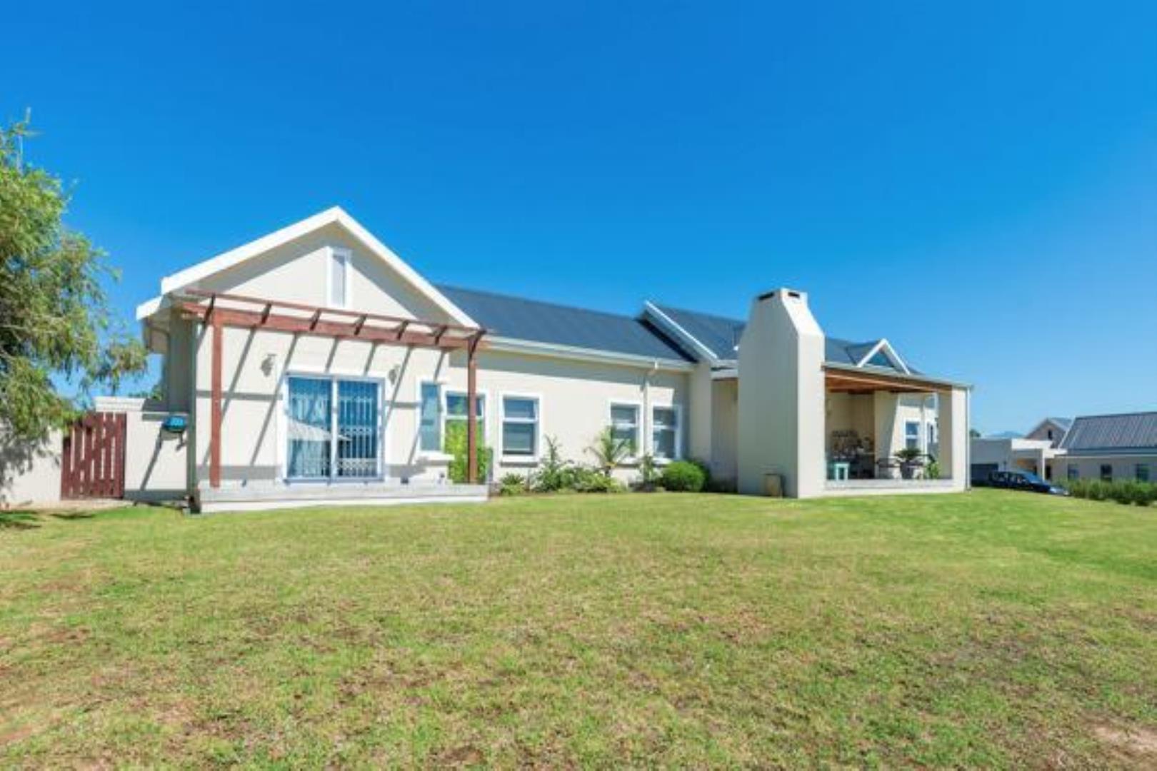 4 Bedroom House for Sale - Western Cape