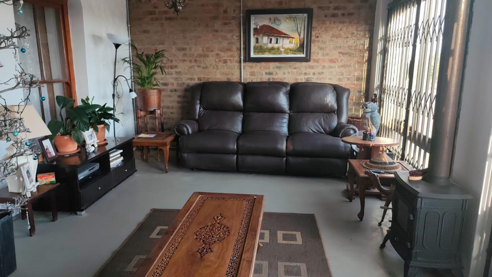 765127_House_6.jpg