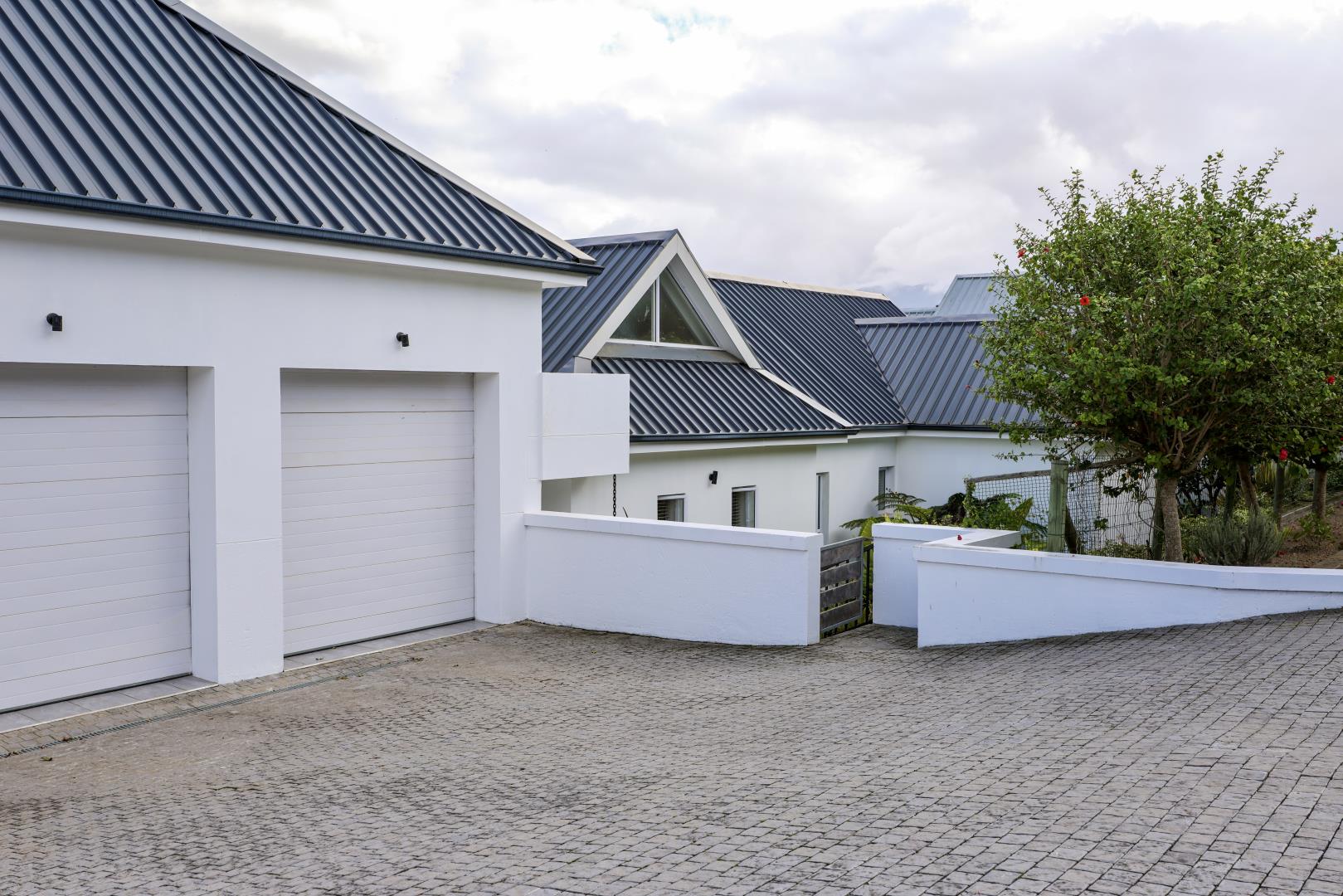 765265_Exterior(5).JPG